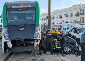 Primeros momentos de la intervención del operativo de rescate / FOTO: Ayto.