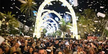 El “bosque mágico” de San Juan de Dios, ya encendido / FOTO: Eulogio García