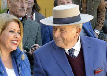 Álvaro Domecq Díez en un acto pasado junto a la anterior alcaldesa socialista / FOTO: Ayto.