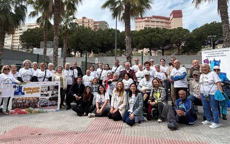 La entidad conmemorando el Día Mundial del Parkinson el pasado abril / FOTO: Ayto.