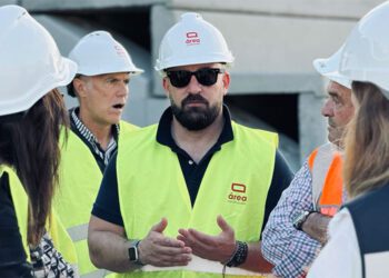El alcalde visitando la obra del estadio de Rugby / FOTO: Ayto.