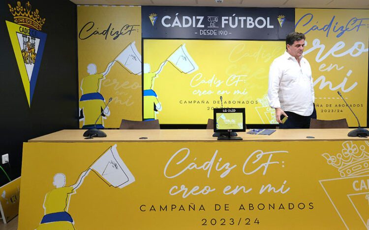 El vicepresidente Contreras momentos antes de la presentación de aquella campaña / FOTO: Eulogio García