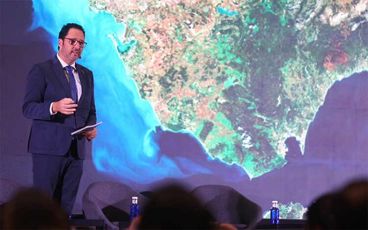 Un momento del discurso del presidente de la CEC / FOTO: CEC