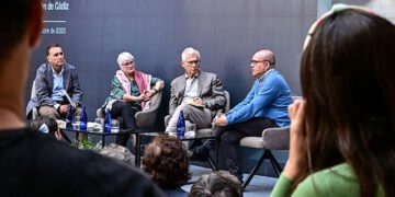 Uno de los debates de la jornada memorialista / FOTO: Eulogio García