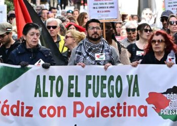 Jorge Rodríguez encabezando una marcha en solidaridad con Palestina / FOTO: Eulogio García