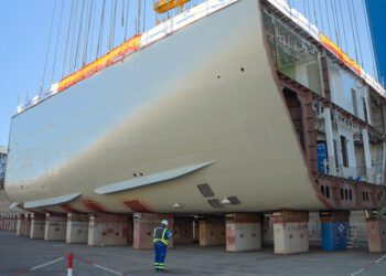 Un momento de la simbólica operación / FOTO: Navantia