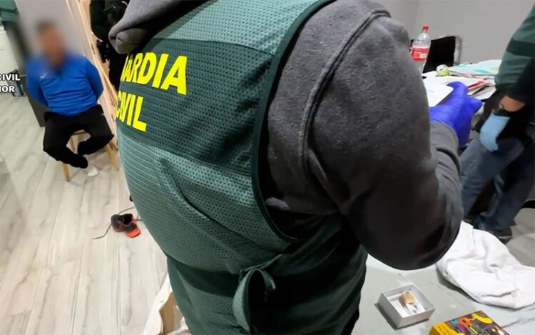 Uno de los registros de la operación Aguileo / FOTO: Guardia Civil