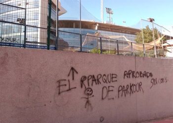 Pintada reivindicativa en la misma Telegrafía Sin Hilos / FOTO: DBC