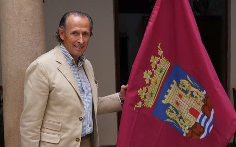 El alcalde chiclanero encabeza la comitiva municipal / FOTO: Ayto.