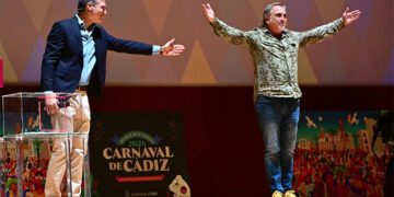 El Selu, ovacionado durante el sorteo / FOTO: Eulogio García