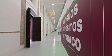 Uno de los espacios vacíos a la espera de su prometida apertura / FOTO: Eulogio García