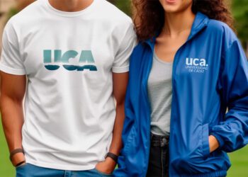 Prendas del catálogo ya a la venta / FOTO: tiendauca.es