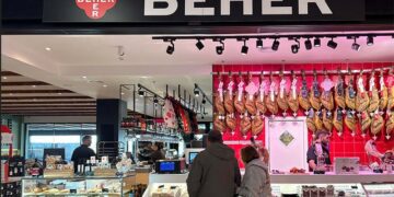 Uno de los rincones del nuevo local / FOTO: Bahía Sur