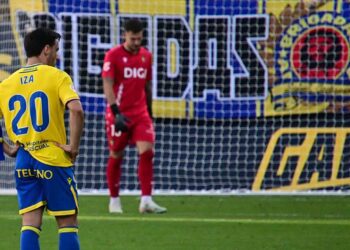 Asumiendo la cruel derrota / FOTO: Eulogio García