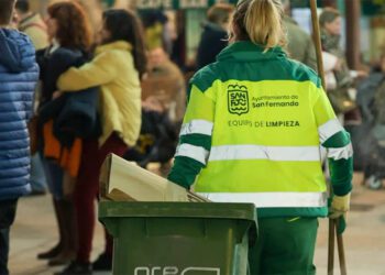 Barrendera en plena jornada / FOTO: Ayto.