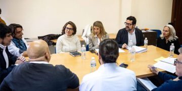 Un momento de la reunión presidida por la ministra / FOTO: Sumar