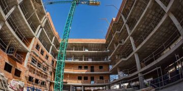 Obras de la promoción pública para alquiler también en Ronda del Estero / FOTO: Ayto.