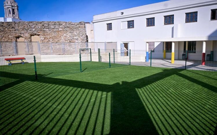 Remozado patio exterior de la guardería / FOTO: Ayto.