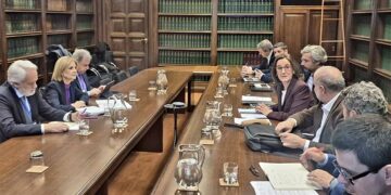 Un momento del encuentro en la sede del ministerio / FOTO: Ayto.