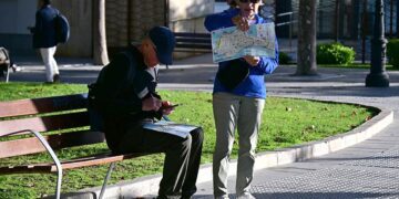 Turistas perdidos con su mapa / FOTO: Eulogio García
