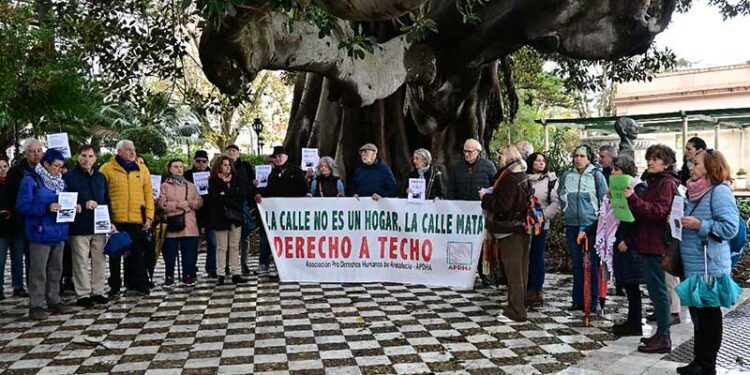 Reciente concentración en la Alameda / FOTO: Eulogio García