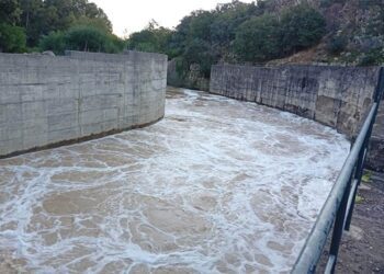 El desembalse de Guadarranque en marcha / FOTO: Junta