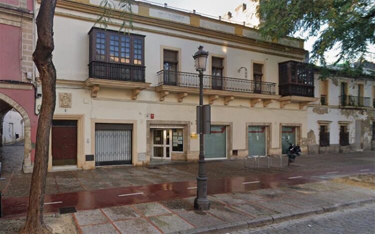 Fachada del edificio pretendido en la calle Ancha