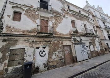 La finca de Pericón 3-5 a la espera de obras / FOTO: AIG