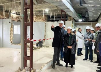 Primera visita a las obras ya en marcha / FOTO: Junta