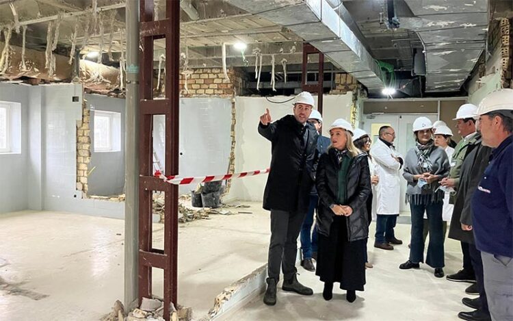 Primera visita a las obras ya en marcha / FOTO: Junta