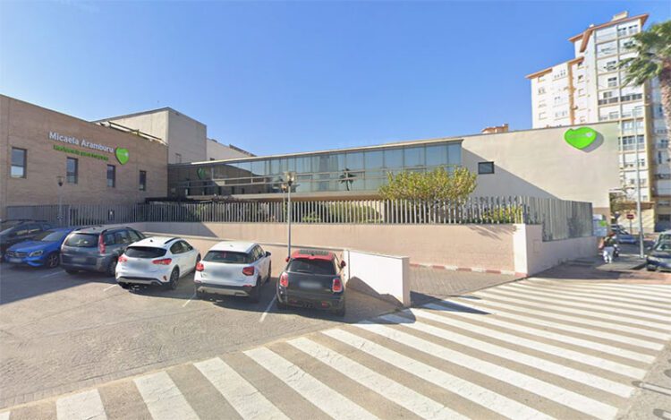 Detalle de la residencia de ancianos Micaela Aramburu