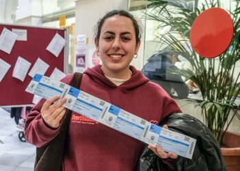 Con entradas de preliminares / FOTO: Eulogio García