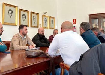 Un momento de la reunión con el comité de empresa / FOTO: Ayto.