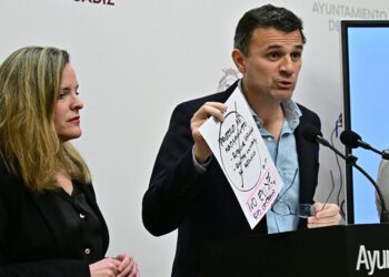 Negando el protocolo de hostigamiento en rueda de prensa / FOTO: Eulogio García