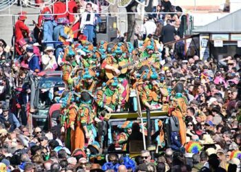 Ambientazo en uno de los carruseles de coros / FOTO: Eulogio García