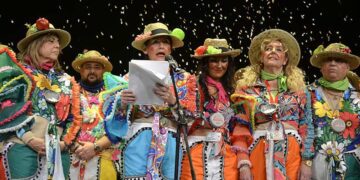 Las integrantes femeninas del jurado oficial, al frente / FOTO: DBC