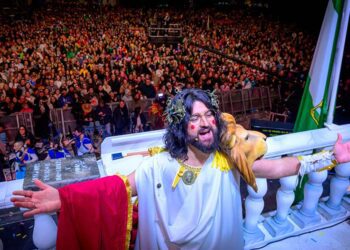 Posado tras finalizar el pregón / FOTO: Ayto.