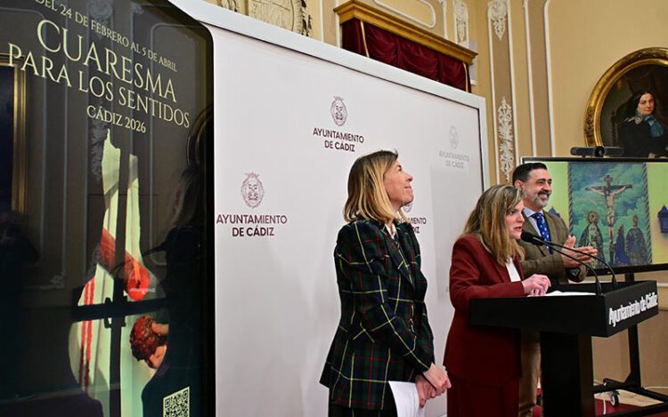 Presentando la programación conjunta / FOTO: Eulogio García