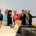 La consejera de Cultura conoce detalles de la exposición / FOTO: Eulogio García