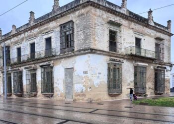 Estampa del edificio sin presente ni ¿futuro? / FOTO: PP