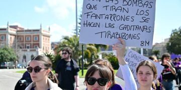 Una de las pancartas de la manifestación / FOTO: Eulogio García