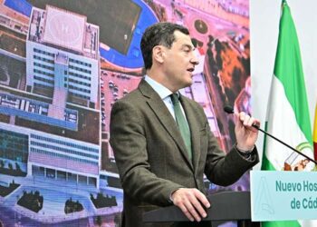 Moreno Bonilla en su reciente paso por Cádiz / FOTO: Eulogio García