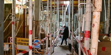 Obra del propio Ayuntamiento en la calle Soledad / FOTO: Eulogio García
