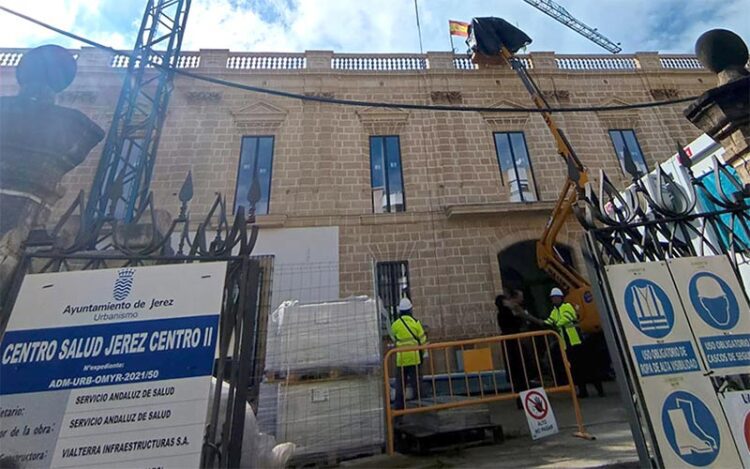 Un momento de las obras en las Bodegas Díez-Mérito / FOTO: Junta