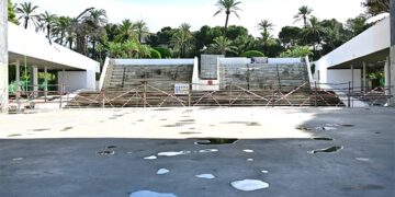 Estado de las obras del teatro de verano el pasado enero / FOTO: Eulogio García