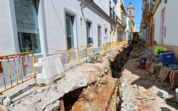 Intervención en marcha en la calle Vaqueros / FOTO: Ayto.