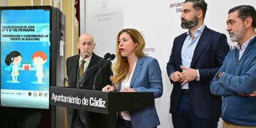 Presentando los talleres escolares de judo / FOTO: Eulogio García