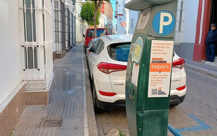 Uno de los parquímetros en el entorno del Ayuntamiento / FOTO: DBC