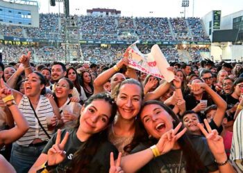 Ambiente previo al concierto de Manuel Carrasco de 2025 / FOTO: Eulogio García