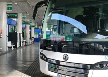 En la estación de autobuses de Cádiz / FOTO: Eulogio García